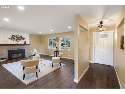 450 Hunsaker Ln, Eugene, OR 97404 photo 7