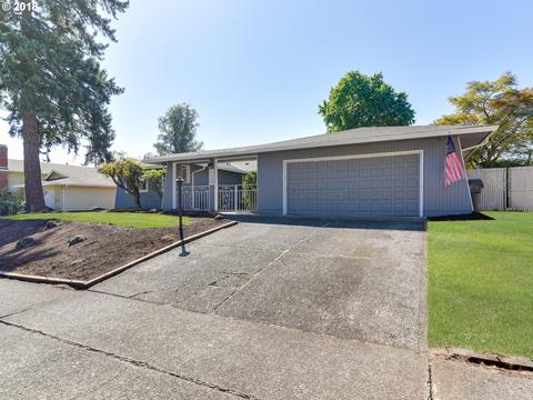 7150 Valley View Dr, Gladstone, OR 97027 photo 1