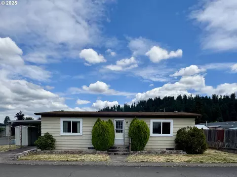 5660 Daisy St #44, Springfield, OR 97478
