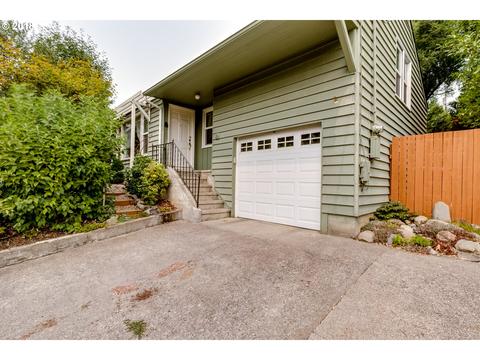 374 W D St, Springfield, OR 97477 photo 1