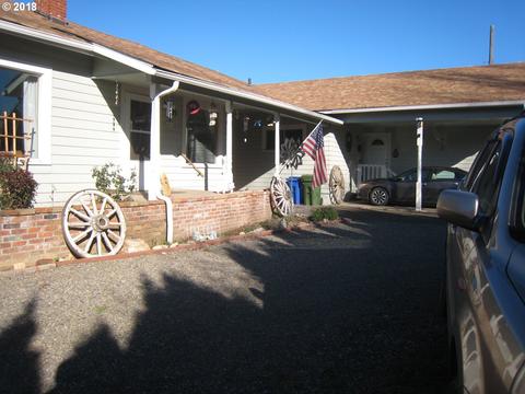 3125 Harlow Rd, Eugene, OR 97401 photo 1
