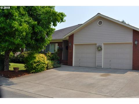 692 72nd St, Springfield, OR 97478 photo 1