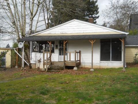 440 E Gloucester St, Gladstone, OR 97027 photo 1