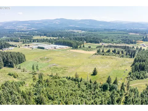 22411 S Schram Rd, Beavercreek, OR 97004