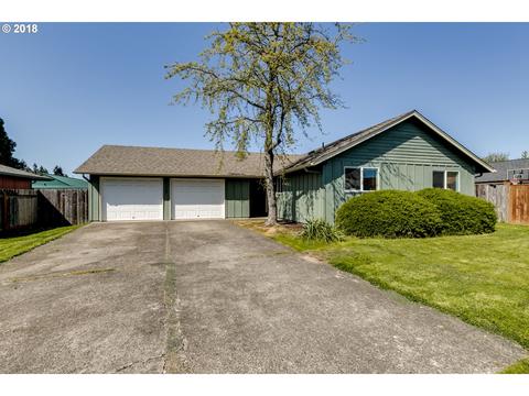 738 Janus St, Springfield, OR 97477 photo 1