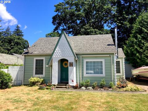 38 Lakeside Dr, Cascade Locks, OR 97014 photo 1