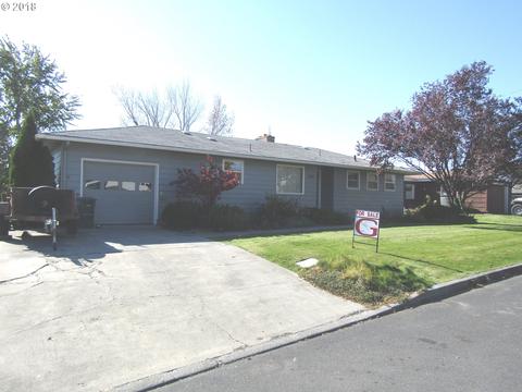 1220 NW Johns Ave, Pendleton, OR 97801 photo 1