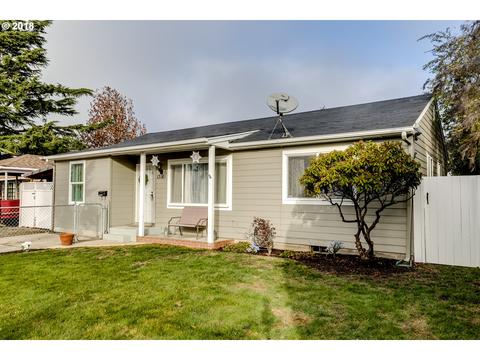1318 L St, Springfield, OR 97477 photo 1