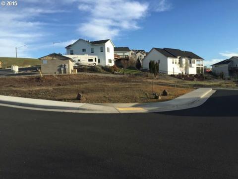 2275 NW Horn Pl, Pendleton, OR 97801 photo 1
