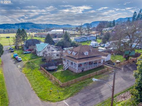 503 Alder St, Yoncalla, OR 97499 photo 1