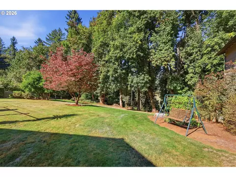 Exterior - 37845 Shenandoah Loop, Springfield, OR 97478 photo 11 of 11