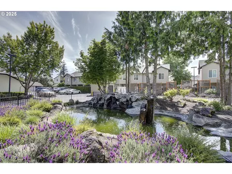 5264 NE 121st Ave #J55, Vancouver, WA 98682