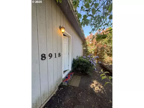 8918 SE Rural St, Portland, OR 97266
