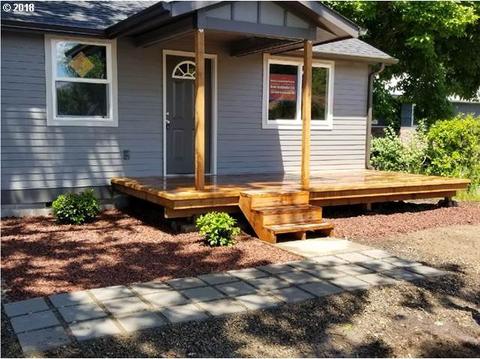 952 M St, Springfield, OR 97477 photo 1