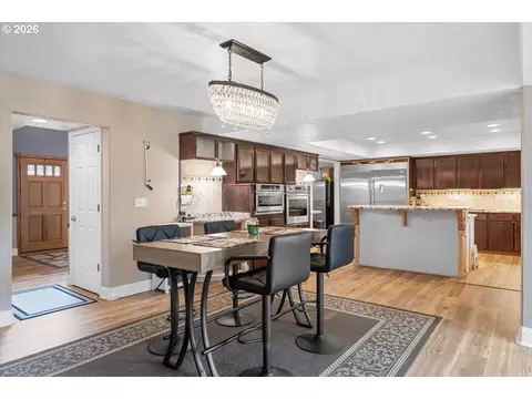Dining - 113 Walnut Dr, Rogue River, OR 97537 photo 1 of 2