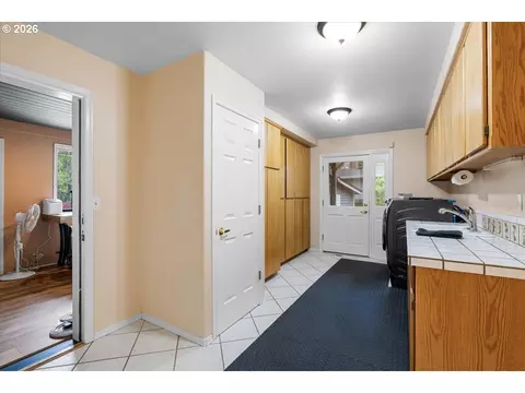 Other - 113 Walnut Dr, Rogue River, OR 97537 photo 2 of 3