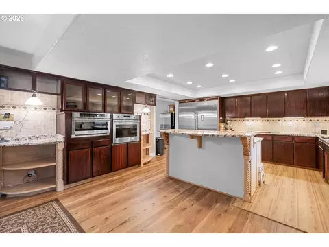 Kitchen - 113 Walnut Dr, Rogue River, OR 97537 photo 1 of 3