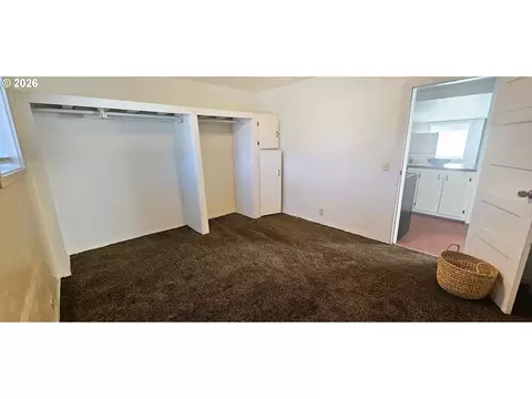 Bedroom - 930 C Ave, Powers, OR 97466 photo 1 of 2