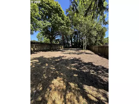 SW Poplar Ln, Portland, OR 97225