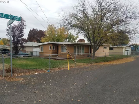 4102 NE Riverside Ave, Pendleton, OR 97801 photo 1