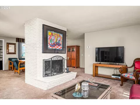 32120 Coburg Bottom Loop Rd, Eugene, OR 97408 photo 6