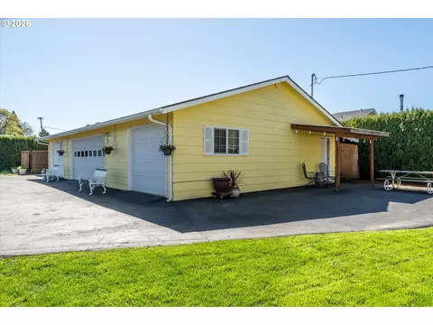32120 Coburg Bottom Loop Rd, Eugene, OR 97408 photo 32