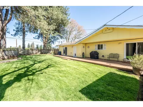 32120 Coburg Bottom Loop Rd, Eugene, OR 97408 photo 26