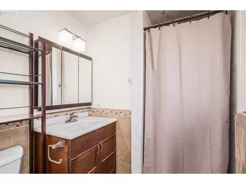 32120 Coburg Bottom Loop Rd, Eugene, OR 97408 photo 18