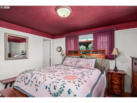 32120 Coburg Bottom Loop Rd, Eugene, OR 97408 photo 16