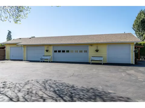 32120 Coburg Bottom Loop Rd, Eugene, OR 97408 photo 31