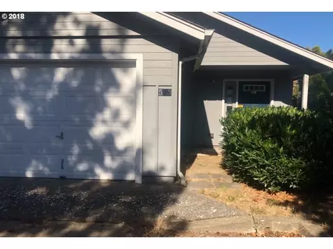 543 Hanover St, Eugene, OR 97402 photo 1