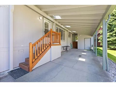1949 SE Palmquist Rd #73, Gresham, OR 97080 photo 2