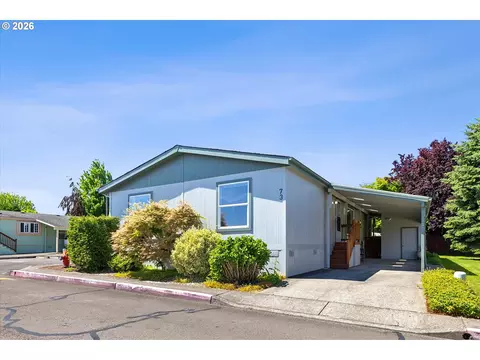 1949 SE Palmquist Rd #73, Gresham, OR 97080