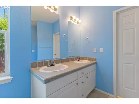 1949 SE Palmquist Rd #73, Gresham, OR 97080 photo 14