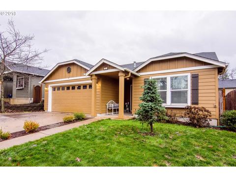 4851 Glacier Dr, Springfield, OR 97478 photo 1