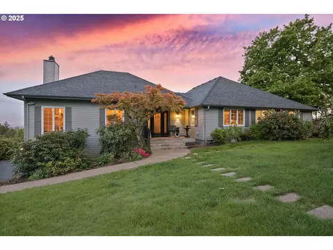 3834 W Nanitch Cir, Salem, OR 97306