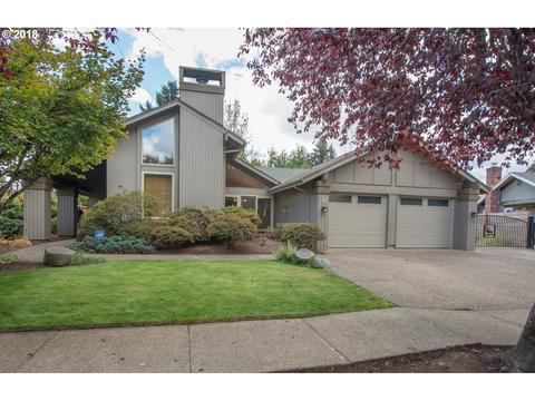 2832 Metolius Dr, Eugene, OR 97408 photo 1