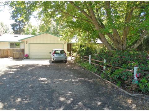 201 Scottview St, Glide, OR 97443 photo 1