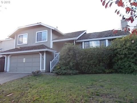 978 S 44th St, Springfield, OR 97478 photo 1