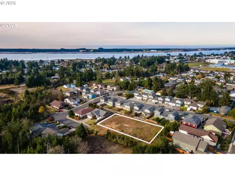 0 Fulton Ave #312, Coos Bay, OR 97420
