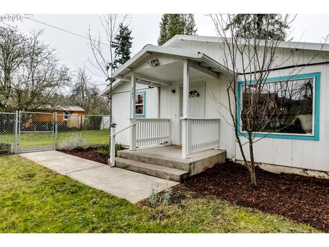 395 E 32nd Ave, Eugene, OR 97405 photo 1