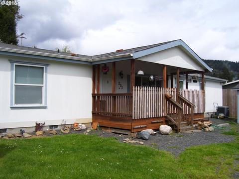 203 E Cedar, Powers, OR 97466 photo 1