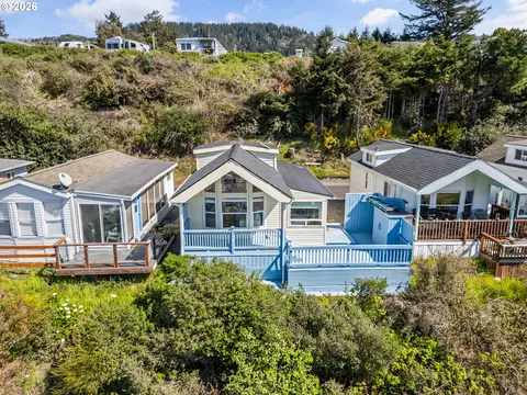 16219 Lower Harbor Rd #P5, Brookings, OR 97415