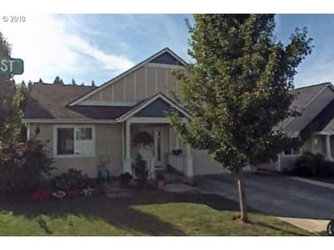 39028 Haskins St, Sandy, OR 97055 photo 1