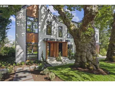 701 1st St, Lake Oswego, OR 97034