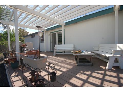 57 NE Mount Hebron Dr, Pendleton, OR 97801 photo 1