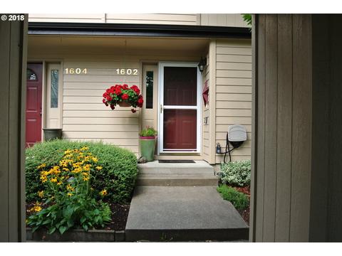 1602 Fetters Loop, Eugene, OR 97402 photo 1