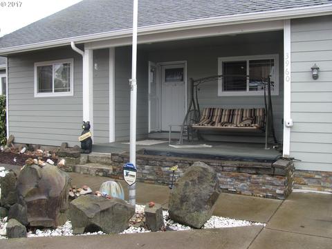 3960 Dove Ln, Eugene, OR 97402 photo 1