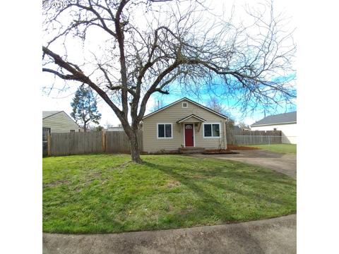 440 23rd St, Springfield, OR 97477 photo 1
