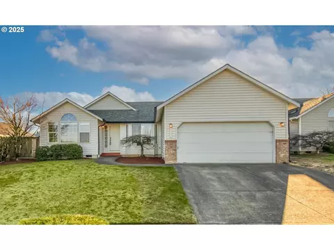 3066 SE 26th St, Gresham, OR 97080